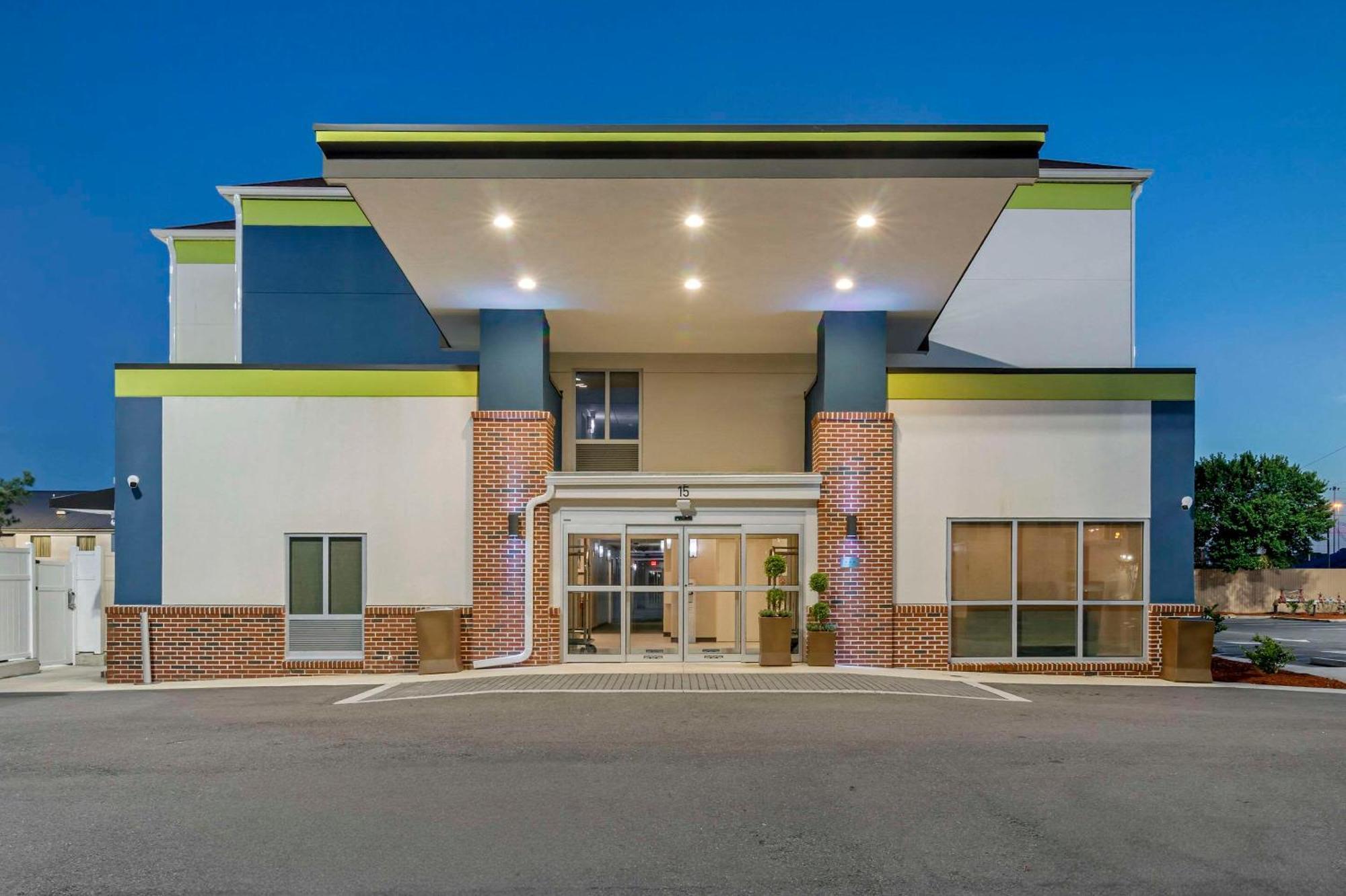 Comfort Inn & Suites Brunswick Exteriör bild
